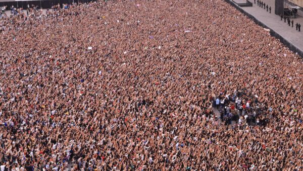 BTS Draws 50,000 Fans to Mexico’s National Palace Ahead of Sold-Out ARIRANG Tour Concerts